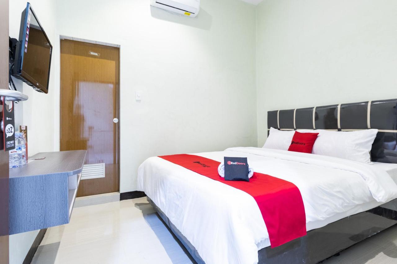 Reddoorz Near Medan Amplas Deli Tua Eksteriør bilde